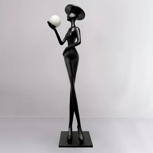 Elegant Lady Sculpture Floor Lamp - Image 3