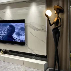 Elegant Lady Sculpture Floor Lamp