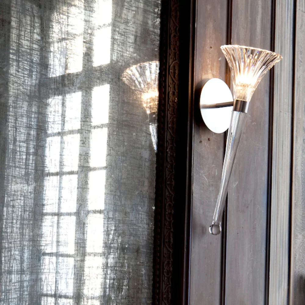 Luxury 1-Light Suona Wall Sconce - Image 2