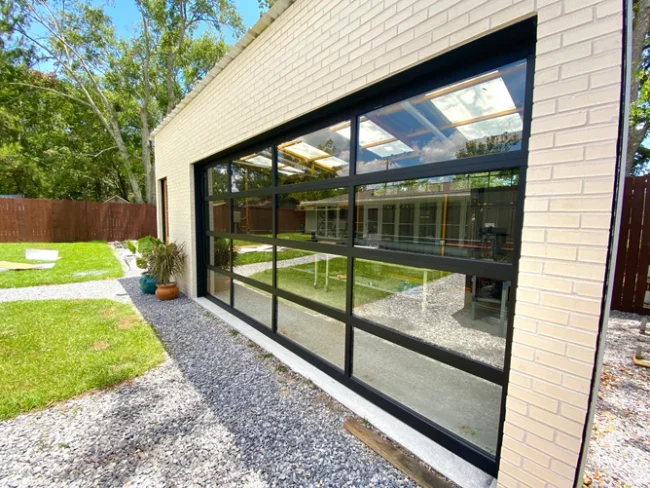 Contemporary Black Aluminum & Clear Tempered Glass Garage Door - Image 4