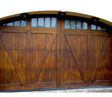 Fabienne – Barn Style Custom Wood Garage Door