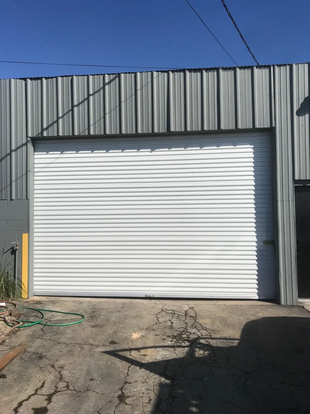 Model 1000 - Light Duty Commercial Roll Up Door - Image 3